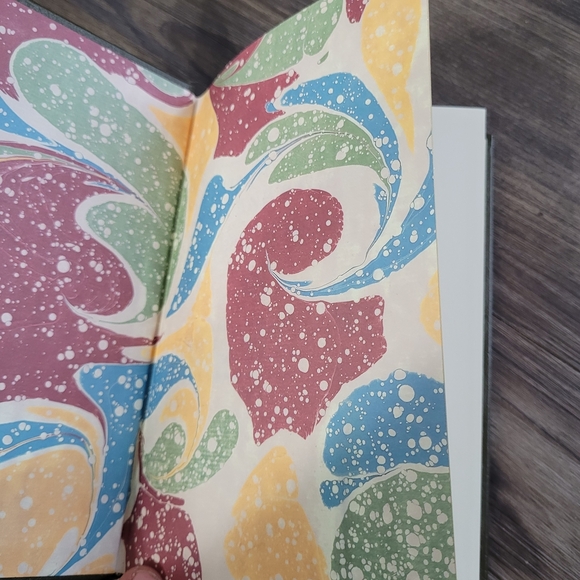 Elegant Green and Gold Decorative Book By CANNON Rare 1989 - Picture 5 of 9